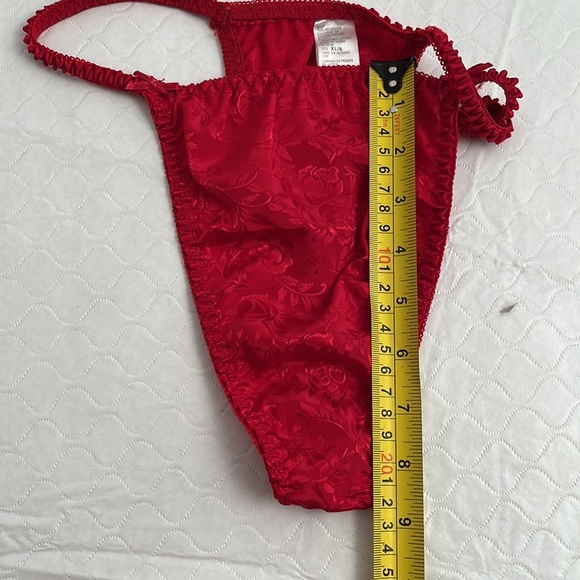 Van Mar red satin string panty XL - Picture 9 of 10